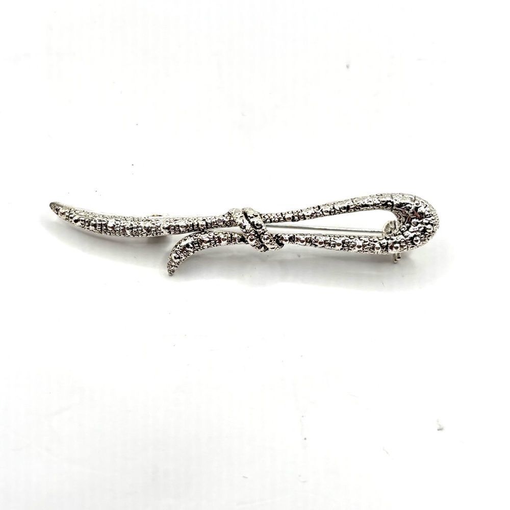 Elegant Silver Brooch Lapel Pin